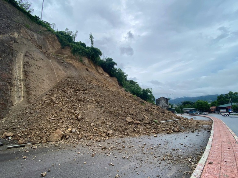 Ảnh hưởng nặng từ cơn b&atilde;o số 5, đến 27/8 Ph&uacute; Thọ c&ograve;n phải sơ t&aacute;n d&acirc;n- Ảnh 2.