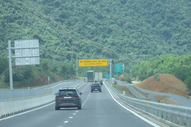 Thi đua y&ecirc;u nước: Động lực từ những c&ocirc;ng tr&igrave;nh x&acirc;y dựng ở H&agrave; Tĩnh- Ảnh 2.