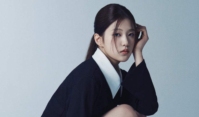 Điều gì khiến các thần tượng Kpop kiệt sức sau ánh hào quang?- Ảnh 1. Điều gì khiến các thần tượng Kpop kiệt sức sau ánh hào quang?- Ảnh 1.