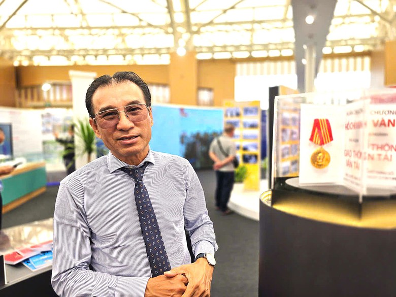 Triển lãm thành tựu 80 năm ngành Xây dựng thu hút giới trẻ tham quan- Ảnh 16. Triển lãm thành tựu 80 năm ngành Xây dựng thu hút giới trẻ tham quan- Ảnh 16.