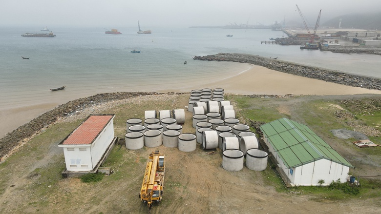 Cấu kiện b&ecirc; t&ocirc;ng đ&uacute;c sẵn H&ugrave;ng Vương - Giải ph&aacute;p cho hạ tầng hiện đại- Ảnh 1.