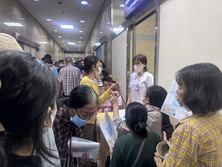 TP.HCM mạnh tay xử l&yacute; cơ sở y tế &ldquo;vẽ bệnh, moi tiền&rdquo;- Ảnh 2.