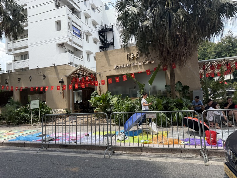 Vượt ngh&igrave;n km về Thủ đ&ocirc;, "cắm chốt" chờ xem tổng duyệt diễu binh trước 1 ng&agrave;y- Ảnh 16.