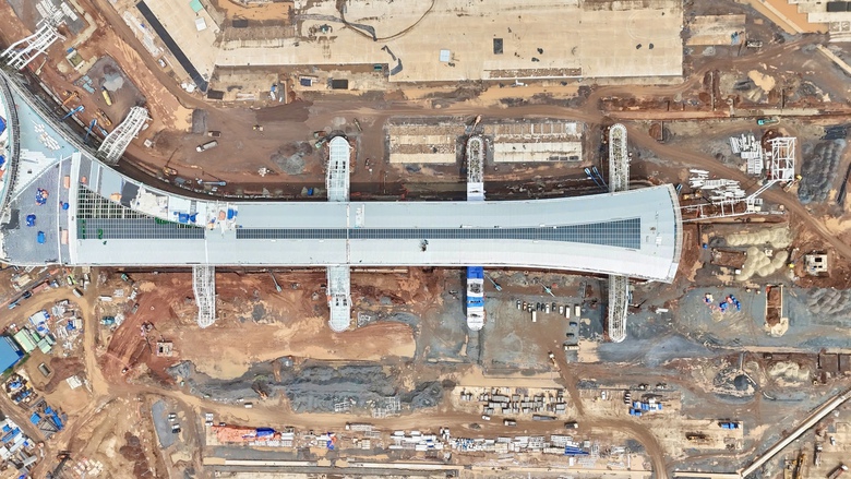 Hơn 15.000 nhân lực bám công trường sân bay, cao tốc, vành đai ở Đồng Nai xuyên lễ 2/9- Ảnh 2. Hơn 15.000 nhân lực bám công trường sân bay, cao tốc, vành đai ở Đồng Nai xuyên lễ 2/9- Ảnh 2.