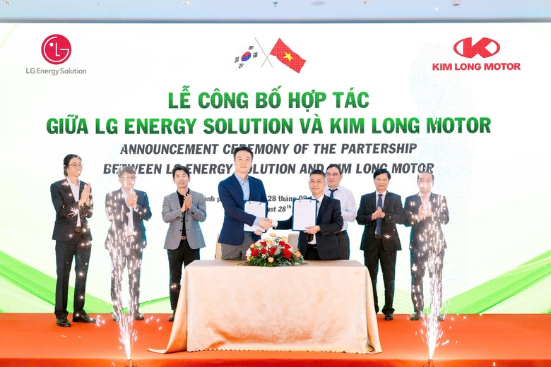 Sắp c&oacute; nh&agrave; m&aacute;y sản xuất pin &ocirc; t&ocirc; ở Huế- Ảnh 1.