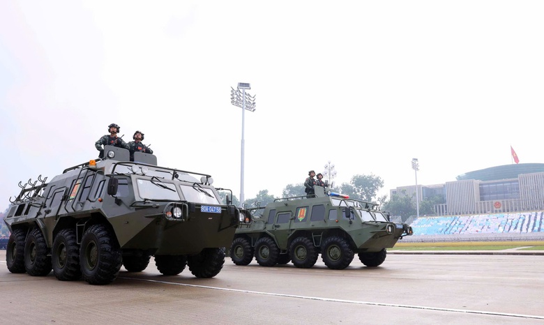 Hơn 1.300 c&aacute;n bộ, chiến sĩ c&ocirc;ng an xuất qu&acirc;n bảo vệ Lễ kỷ niệm 80 năm Quốc kh&aacute;nh- Ảnh 13.
