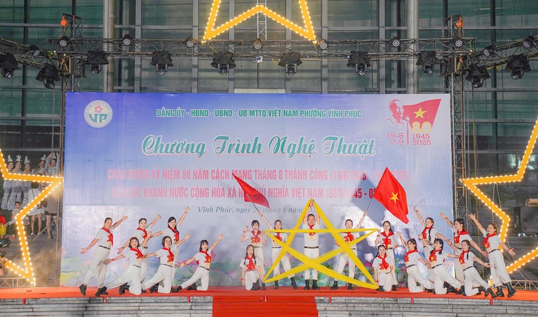 Ph&uacute; Thọ: Đưa v&agrave;o sử dụng loạt c&ocirc;ng tr&igrave;nh trọng điểm kỷ niệm 80 năm Quốc kh&aacute;nh 2/9- Ảnh 4.