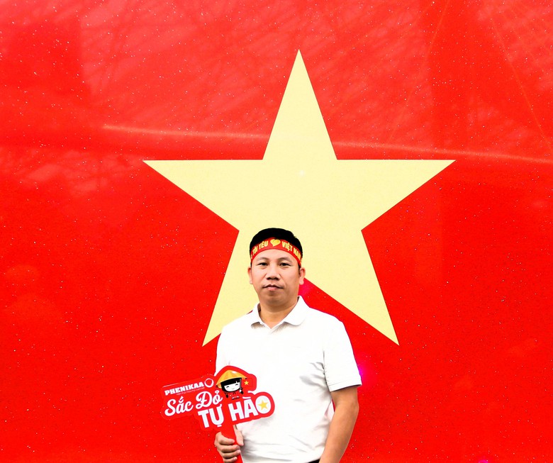 Check in với Quốc kỳ bằng đ&aacute; lớn nhất Việt Nam tại triển l&atilde;m th&agrave;nh tựu ng&agrave;nh X&acirc;y dựng- Ảnh 15.