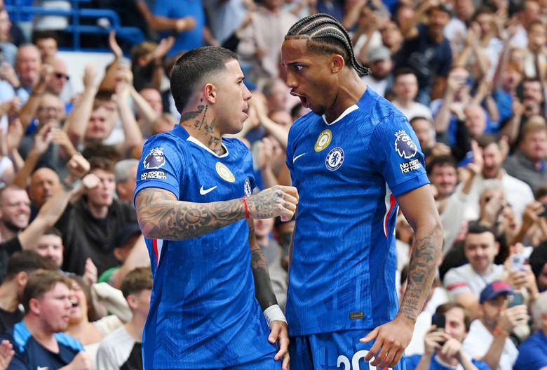 Ngoại hạng Anh: Chelsea thắng chật vật Fulham nhờ quả phạt đền g&acirc;y tranh c&atilde;i- Ảnh 1.