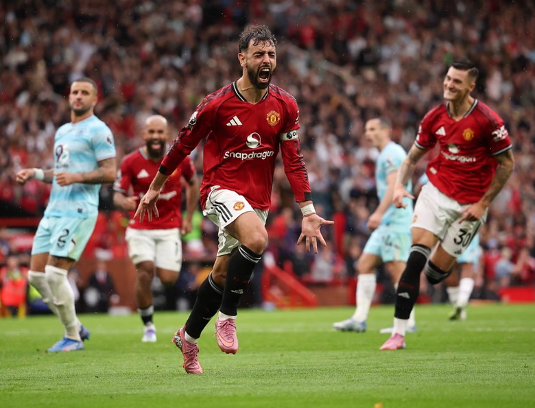 Bruno Fernandes ghi b&agrave;n quyết định, MU hạ Burnley kịch t&iacute;nh- Ảnh 3.