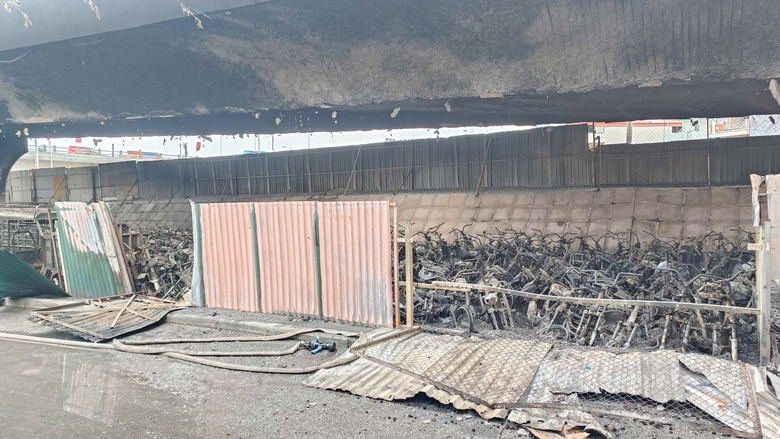 C&ocirc;ng an H&agrave; Nội th&ocirc;ng tin về vụ ch&aacute;y hơn 500 xe m&aacute;y dưới ch&acirc;n cầu Vĩnh Tuy- Ảnh 2.