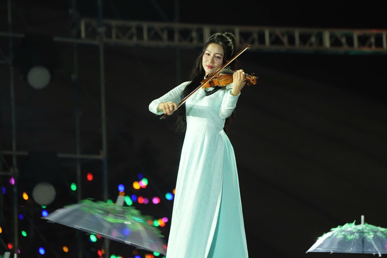 Chương tr&igrave;nh nghệ thuật t&aacute;i hiện H&agrave; Nội văn hiến, h&agrave;o hoa, kh&aacute;t vọng- Ảnh 8.