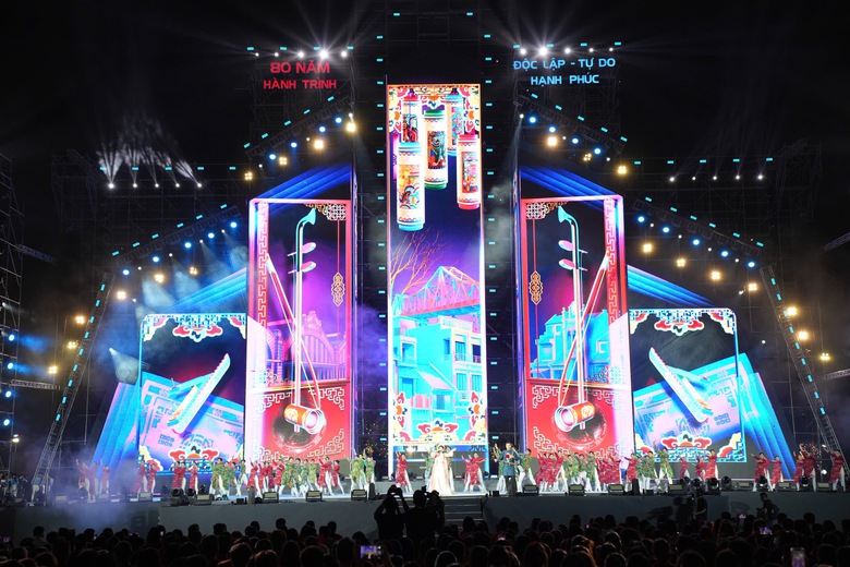 Chương tr&igrave;nh nghệ thuật t&aacute;i hiện H&agrave; Nội văn hiến, h&agrave;o hoa, kh&aacute;t vọng- Ảnh 5.