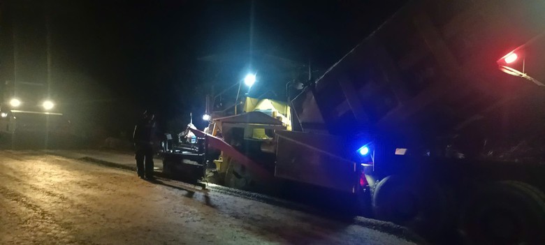 Ng&agrave;y hối hả, đ&ecirc;m s&aacute;ng đ&egrave;n thi c&ocirc;ng cao tốc La Sơn - H&ograve;a Li&ecirc;n- Ảnh 6.