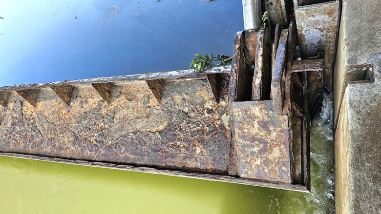 Huế: Cận cảnh c&ocirc;ng tr&igrave;nh giao th&ocirc;ng kết hợp ngăn mặn giữ ngọt trước ng&agrave;y sửa chữa- Ảnh 12.