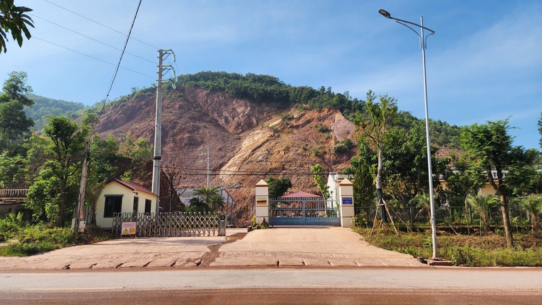 Bắc Ninh dừng thi c&ocirc;ng những vị tr&iacute; sạt lở đất tại dự &aacute;n nh&agrave; m&aacute;y gạch tuynel B&igrave;nh Minh- Ảnh 2.