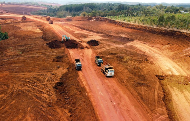L&acirc;m Đồng: Loạt dự &aacute;n tỷ USD xin chấp thuận chủ trương khai th&aacute;c b&ocirc; x&iacute;t- Ảnh 1.