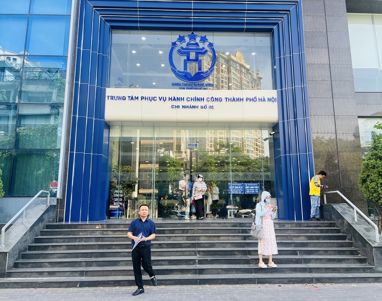 Người d&acirc;n H&agrave; Nội trải nghiệm 15 tiện &iacute;ch miễn ph&iacute; ở trung t&acirc;m h&agrave;nh ch&iacute;nh c&ocirc;ng- Ảnh 1.