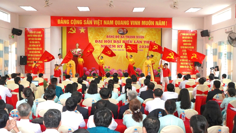 Chủ tịch Quốc hội Trần Thanh Mẫn dự Đại hội Đảng bộ x&atilde; Thạnh Xu&acirc;n ở Cần Thơ- Ảnh 3.