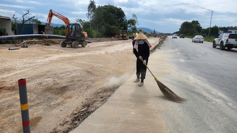 Mở rộng QL46 qua Nghệ An: Còn vướng mặt bằng, kỳ vọng đột phá trong năm 2025- Ảnh 6. Mở rộng QL46 qua Nghệ An: Còn vướng mặt bằng, kỳ vọng đột phá trong năm 2025- Ảnh 6.