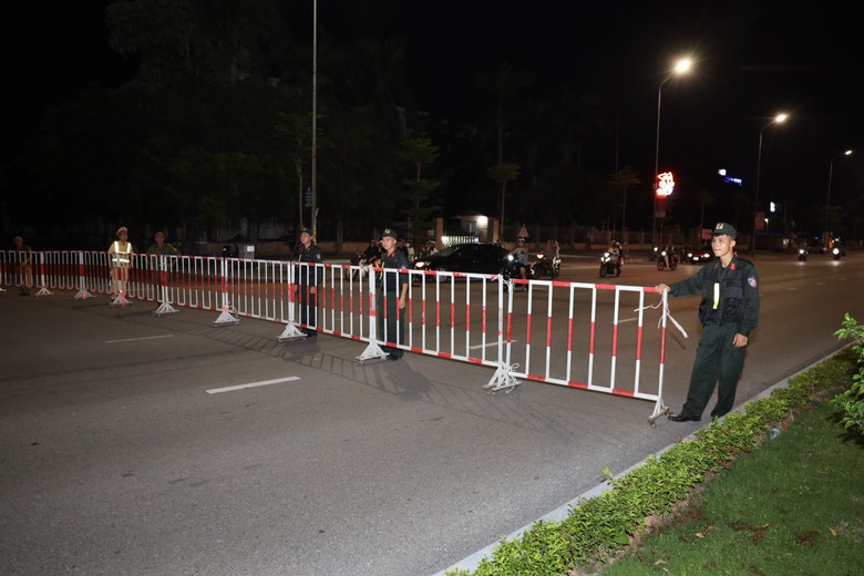 Hưng Y&ecirc;n: Nhiều giải ph&aacute;p ngăn chặn &ldquo;qu&aacute;i xế&rdquo;- Ảnh 1.