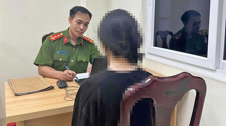 Cảnh gi&aacute;c &ldquo;bắt c&oacute;c online&rdquo; tống tiền người trẻ- Ảnh 1.