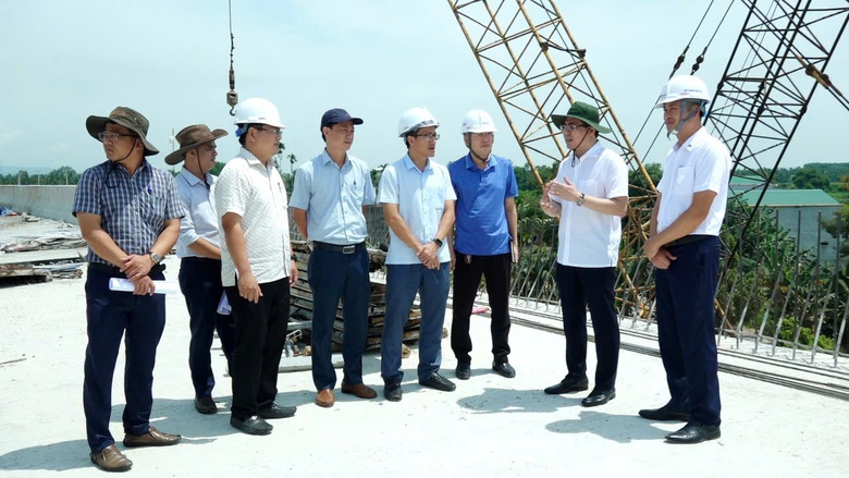 Dốc to&agrave;n lực th&ocirc;ng xe cao tốc Quảng Ng&atilde;i - Ho&agrave;i Nhơn- Ảnh 4.