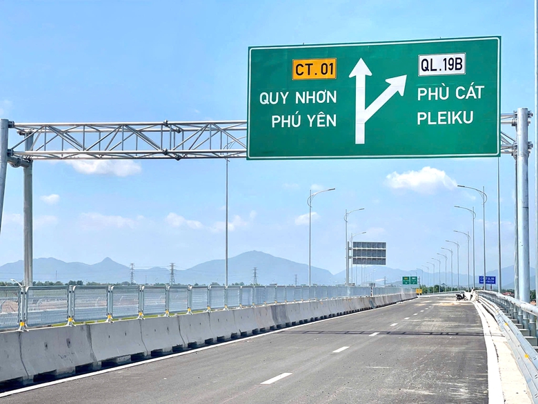 To&agrave;n cảnh tuyến cao tốc hơn 12.400 tỷ đồng qua Gia Lai sắp c&aacute;n đ&iacute;ch- Ảnh 9.