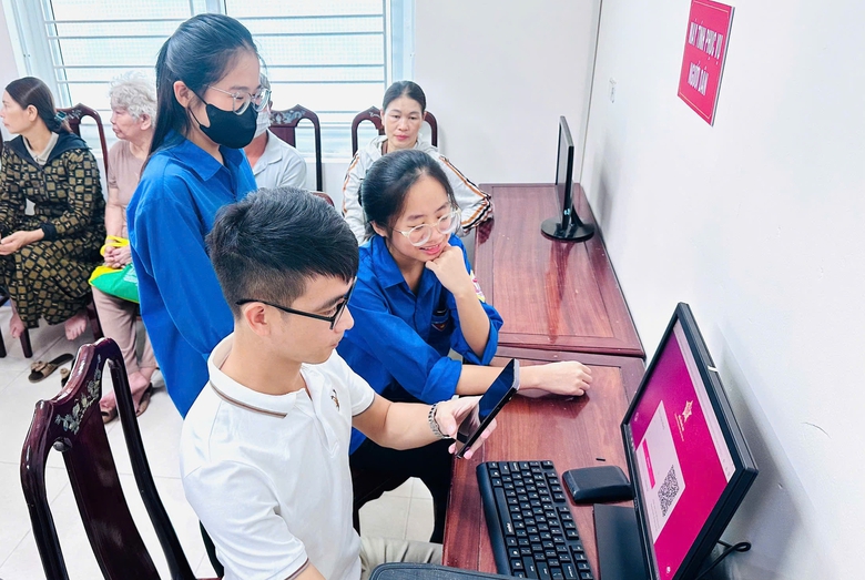 H&agrave; Tĩnh gỡ kh&oacute; cho c&aacute;n bộ phường, x&atilde; sau s&aacute;p nhập- Ảnh 2.