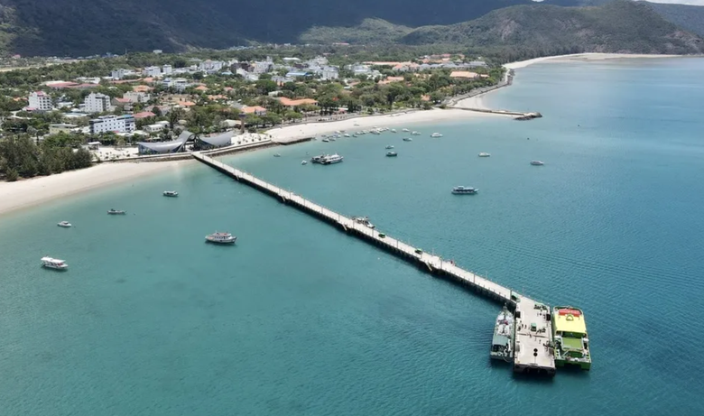 Đề xuất triển khai h&agrave;ng loạt tuyến bu&yacute;t điện để ph&aacute;t triển "xanh" tại đặc khu C&ocirc;n Đảo- Ảnh 2.