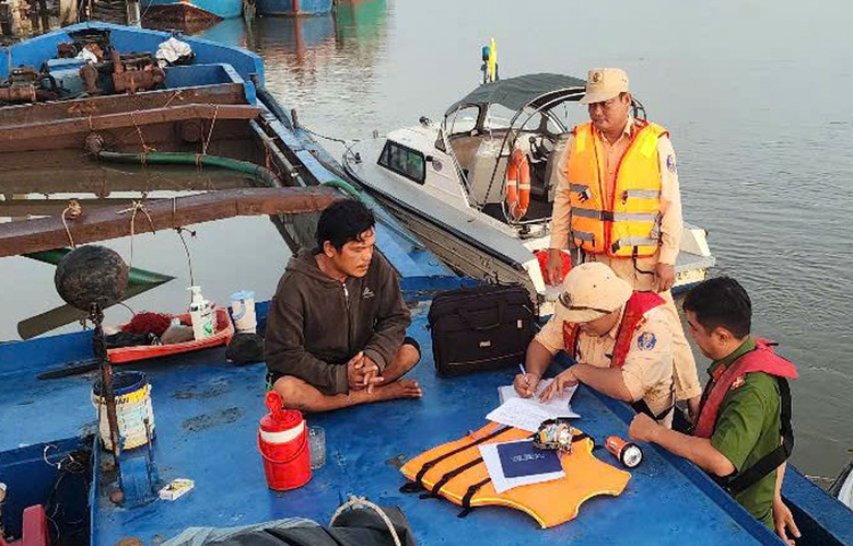 Đồng Th&aacute;p siết chặt quản l&yacute;, đẩy mạnh kiểm tra gi&aacute;m s&aacute;t khai th&aacute;c kho&aacute;ng sản- Ảnh 1.