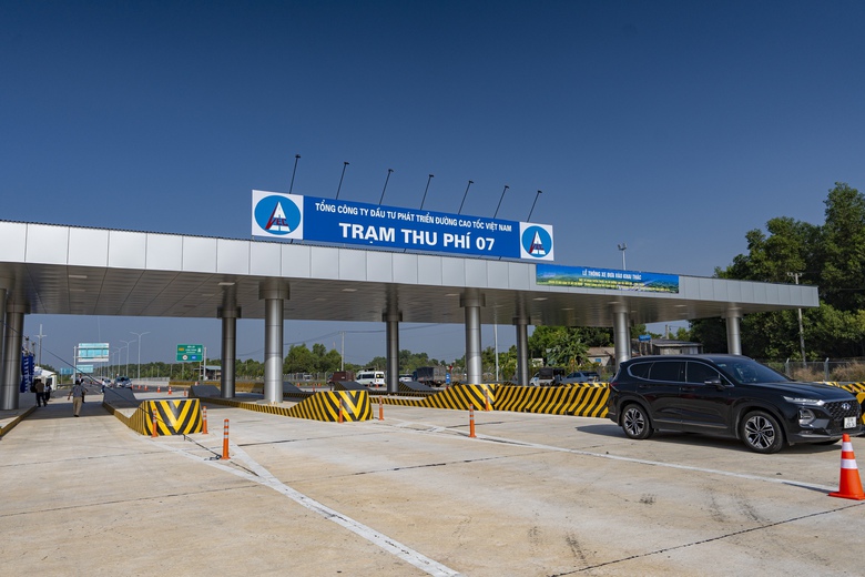 Ch&iacute;nh thức thu ph&iacute; cao tốc Bến Lức - Long Th&agrave;nh từ ng&agrave;y 10/8- Ảnh 1.