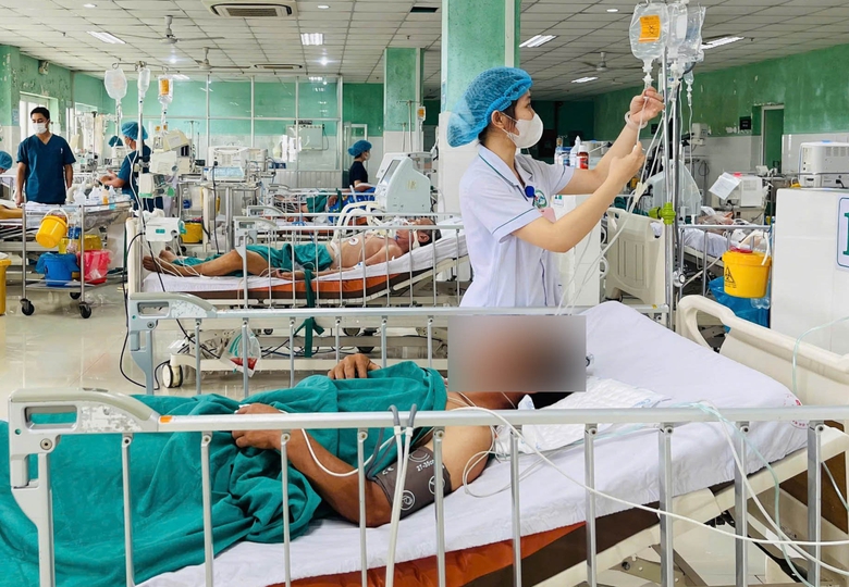 Hai trường hợp ngộ độc nặng nhập viện cấp cứu nghi ăn cá muối chua- Ảnh 1. Hai trường hợp ngộ độc nặng nhập viện cấp cứu nghi ăn cá muối chua- Ảnh 1.