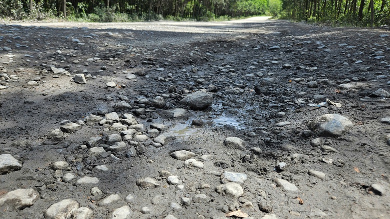 To&agrave;n cảnh tỉnh lộ xuống cấp, tiềm ẩn tai nạn ở Huế vừa được ph&ecirc; duyệt đầu tư 71 tỷ đồng- Ảnh 9.