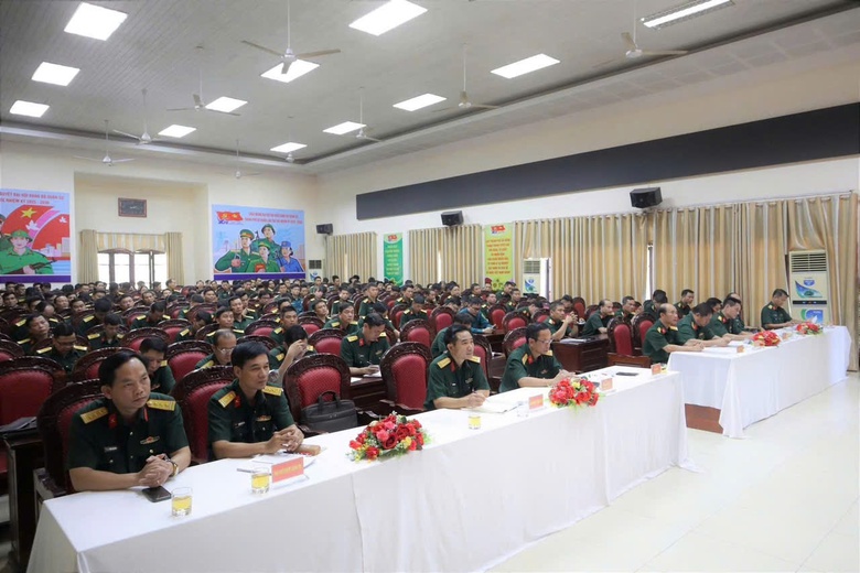 100% qu&acirc;n nh&acirc;n Đ&agrave; Nẵng th&agrave;nh thạo nền tảng số, x&acirc;y dựng lực lượng vũ trang hiện đại- Ảnh 2.