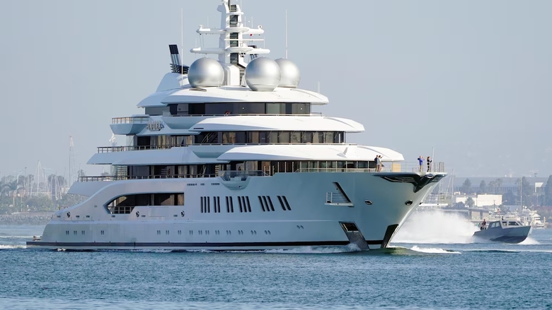 Lần đầu ti&ecirc;n Mỹ b&aacute;n đấu gi&aacute; si&ecirc;u du thuyền 325 triệu USD tịch thu từ Nga- Ảnh 1.