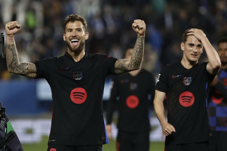 Barcelona mất trắng trụ cột vào tay đội bóng của Ronaldo vì điều khoản đặc biệt- Ảnh 1. Barcelona mất trắng trụ cột vào tay đội bóng của Ronaldo vì điều khoản đặc biệt- Ảnh 1.