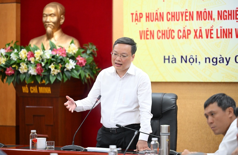 Bộ trưởng Nội vụ gợi &yacute; 5 vấn đề trọng t&acirc;m để cấp x&atilde; vận h&agrave;nh th&ocirc;ng suốt- Ảnh 5.