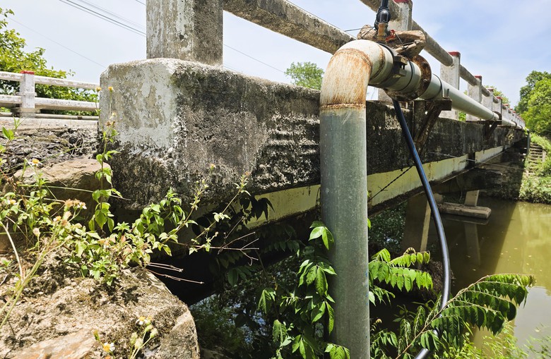 Kiểm tra, r&agrave; so&aacute;t loạt cầu yếu, cầu treo d&acirc;n sinh nguy cơ mất an to&agrave;n ở Quảng Trị- Ảnh 4.