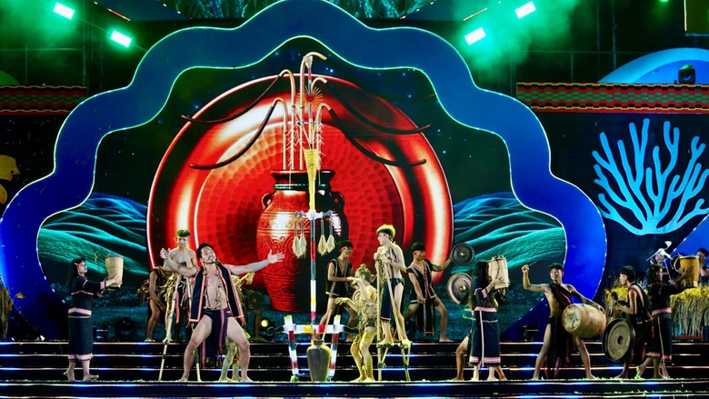 Dấu ấn đậm n&eacute;t từ lễ hội văn h&oacute;a - du lịch &ldquo;Tinh hoa đại ng&agrave;n - Biển xanh hội tụ&rdquo;- Ảnh 3.