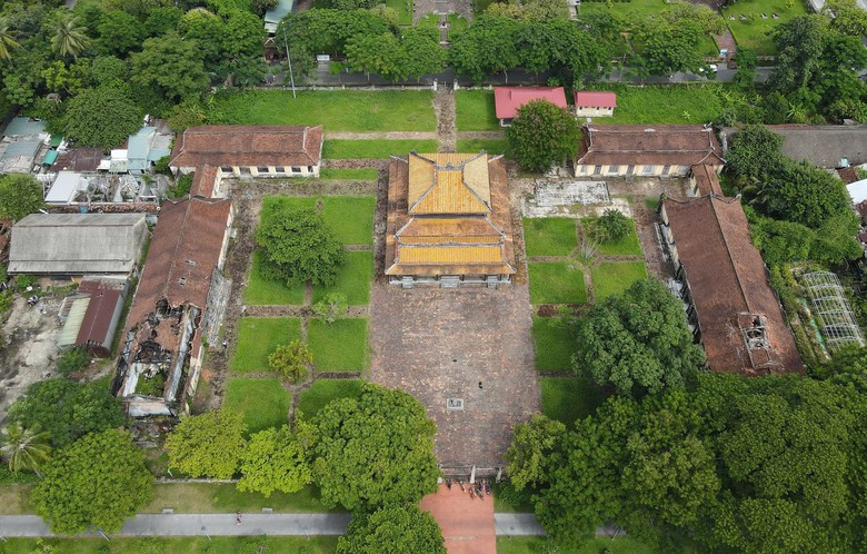 Huế: Cận cảnh di t&iacute;ch Quốc Tử Gi&aacute;m trước ng&agrave;y được tr&ugrave;ng tu- Ảnh 1.