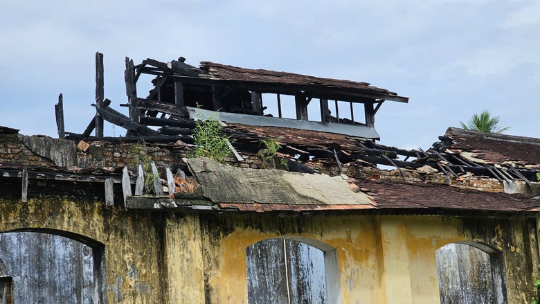 Huế: Cận cảnh di t&iacute;ch Quốc Tử Gi&aacute;m trước ng&agrave;y được tr&ugrave;ng tu- Ảnh 5.