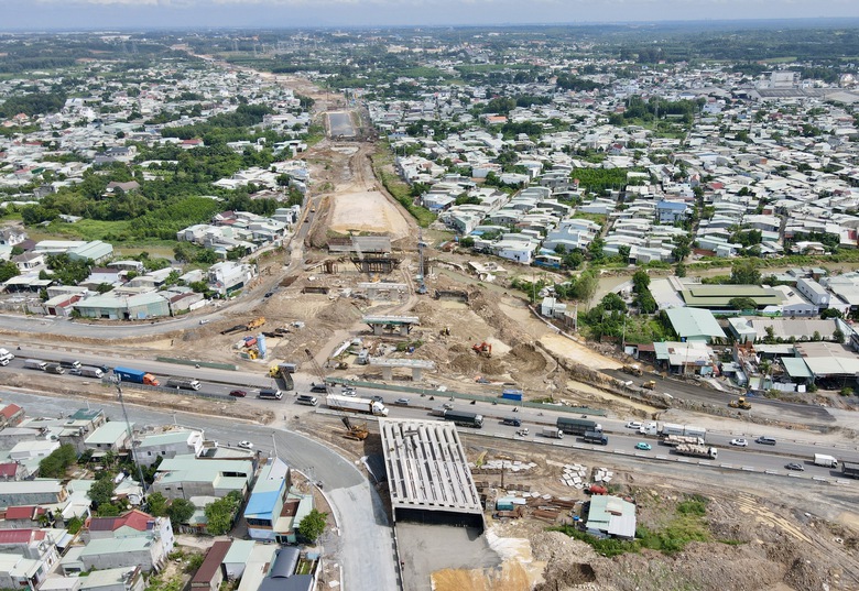 Đồng Nai ph&ecirc; b&igrave;nh Ban Quản l&yacute; dự &aacute;n chậm tiến độ 2 dự &aacute;n trọng điểm quốc gia- Ảnh 1.