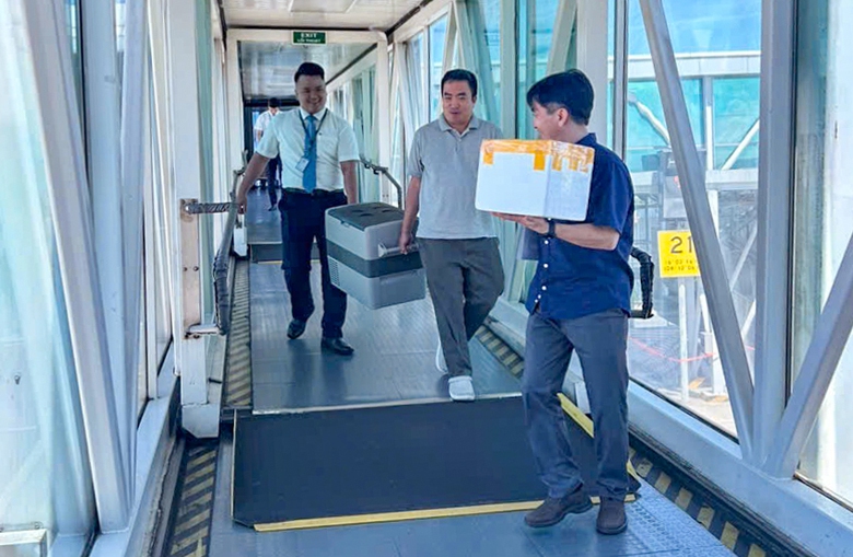 H&agrave;nh tr&igrave;nh kỳ diệu từ Đ&agrave; Nẵng, H&agrave; Nội đến Huế gi&uacute;p nối d&agrave;i sự sống- Ảnh 2.