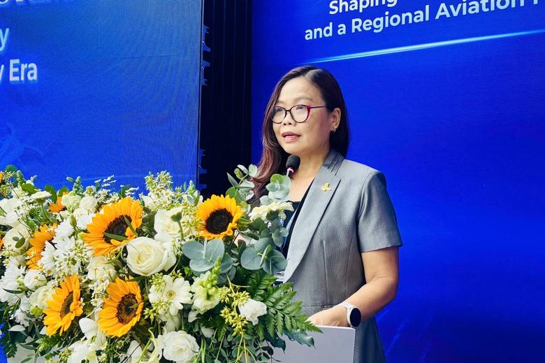 Chuyên gia hiến kế khai thác hiệu quả cặp cảng hàng không Tân Sơn Nhất - Long Thành- Ảnh 1. Chuyên gia hiến kế khai thác hiệu quả cặp cảng hàng không Tân Sơn Nhất - Long Thành- Ảnh 1.