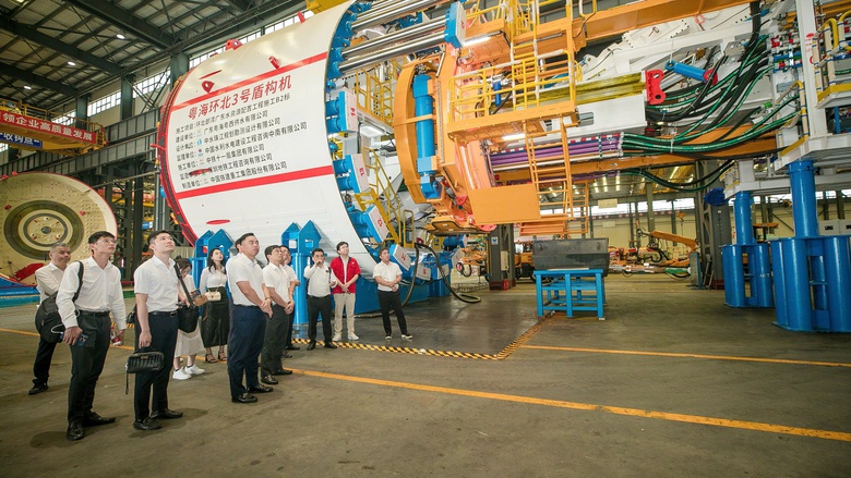 Hơn 300.000 tỷ đồng cho &ldquo;kỳ t&iacute;ch S&ocirc;ng Hồng&rdquo;- Ảnh 2.