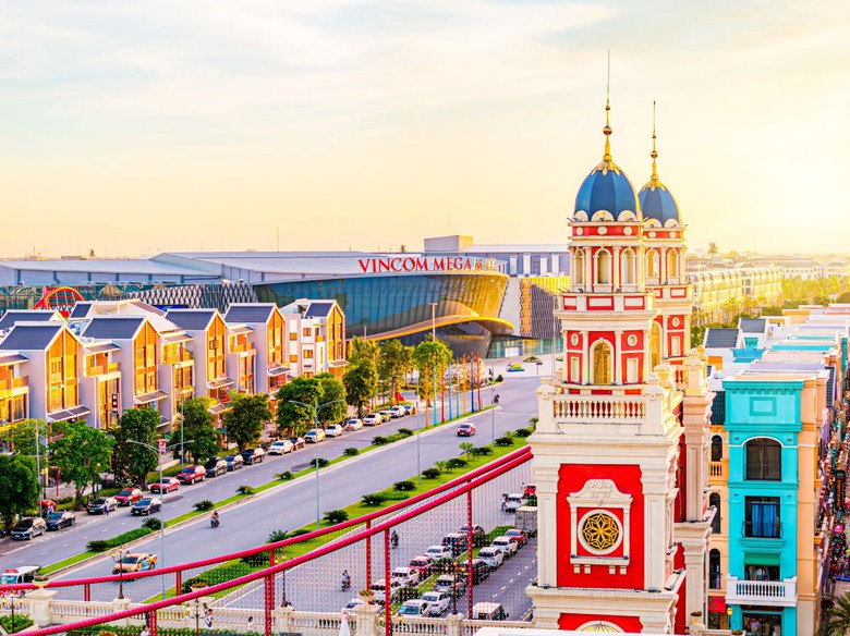 Hệ sinh th&aacute;i Vingroup thăng hạng trong Top 100 Thương hiệu gi&aacute; trị nhất Việt Nam năm 2025- Ảnh 1.