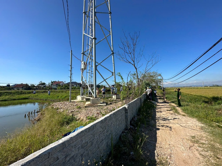 Nghệ An: Y&ecirc;u cầu sớm di dời trạm ph&aacute;t s&oacute;ng vi phạm h&agrave;nh lang bảo vệ an to&agrave;n đường sắt- Ảnh 1.