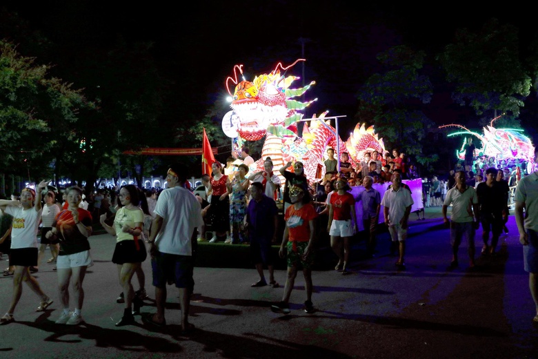 Người dân rộn ràng chuẩn bị cho Lễ hội Thành Tuyên 2025- Ảnh 4. Người dân rộn ràng chuẩn bị cho Lễ hội Thành Tuyên 2025- Ảnh 4.