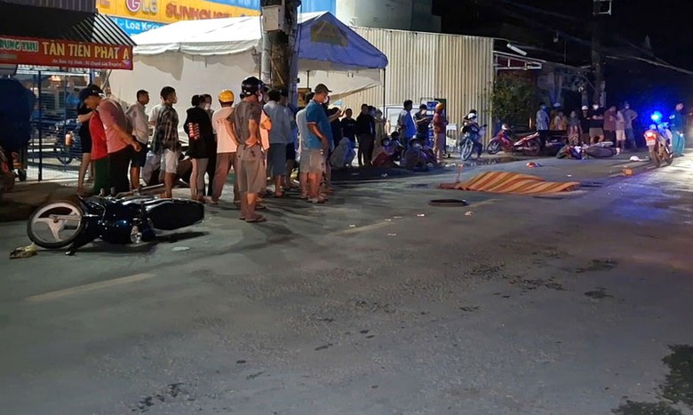 Hiện trường vụ tai nạn - Ảnh: B&aacute;o Tiền phong.